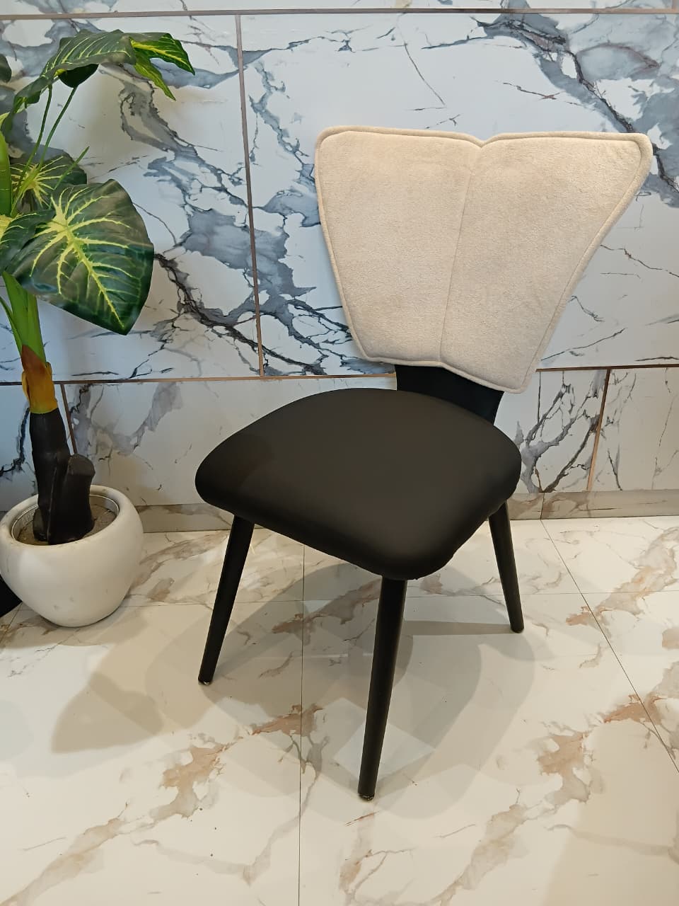 Butterfly Luxe Chair